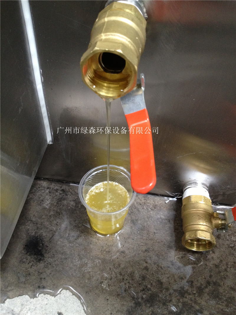 自動(dòng)油水分離器，全自動(dòng)油水分離器